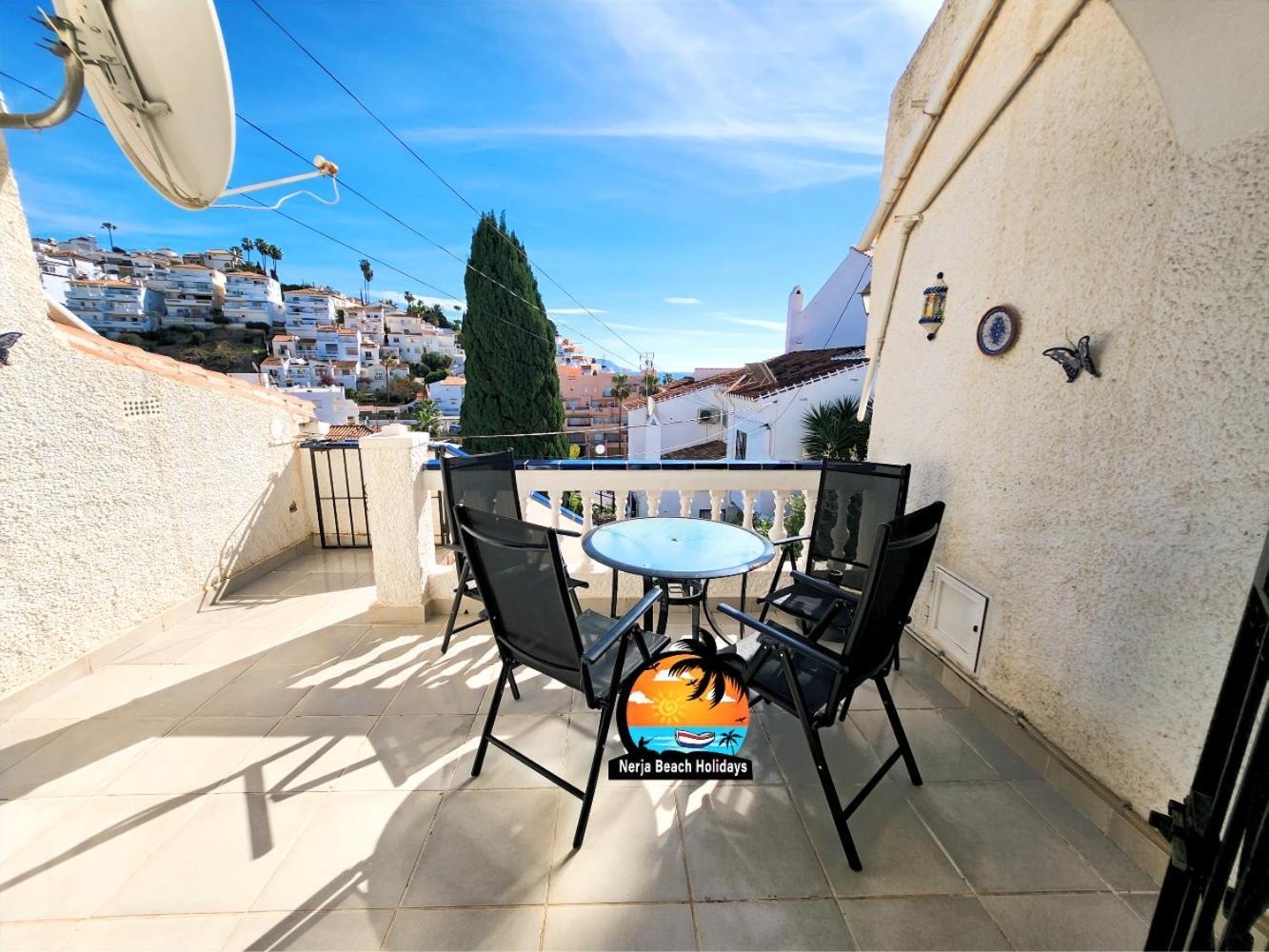 Modern 2 Bedroom Near Burriana Appartamento Nerja